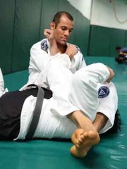 Gracie University Pearl Weave Series 1 Gi. BJJ Jiu Jitsu Kids and Adult sizes