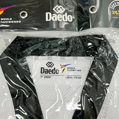 [CLEARANCE] Dae do Ultra-Light Taekwondo Uniform WTF Dobok – Size 4 / 170cm