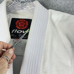 Flow Kimonos Air Brazilian Jiu-Jitsu Martial Arts MMA Jacket Cotton Sz A2H White