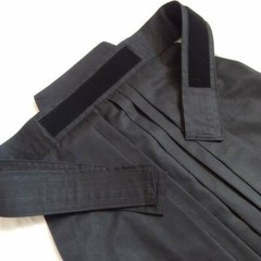 Japanese Hakama with Hook and Loop Fastener – Budo – Aikido – Kendo (Black)