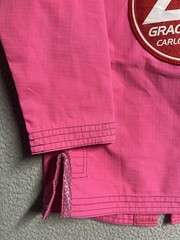 Gracie Barra Equipe GB Edition Lite Kimono Brazilian Jiu-Jitsu Gi PINK Youth Y3