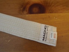 MACHO MARTIAL ARTS BELT 100% COTTON WHITE YOU CHOOSE 00/130 or 00/120 GI BELT