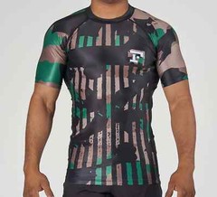 Fuji Flex Lite Mens MMA BJJ Jiu Jitsu Short ShortSleeve SS Rashguard – Camo