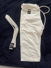 Kids Pants Size M0 and White Belt Size 000
