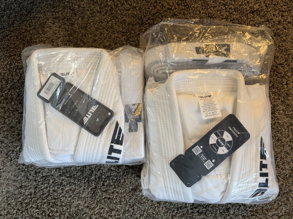 Elite White Jiu-Jitsu Gi Martial Arts Uniform ET1000WHITEF0 Size F3