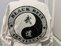 Taekwondo Uniform White Fabric Top Pants Belt Adult Black Belt Institute Size 7