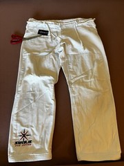 Sirius Athletic Wear Gi and pants Matching A1 jiujitsu jiu jitsu. White No Belt