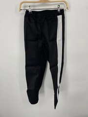 Century Youth Championship Martial Arts Uniform Gi Set Size 1 Black White