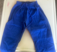 Venum Contender Kids BJJ Gi – Size C00 – Blue – Used