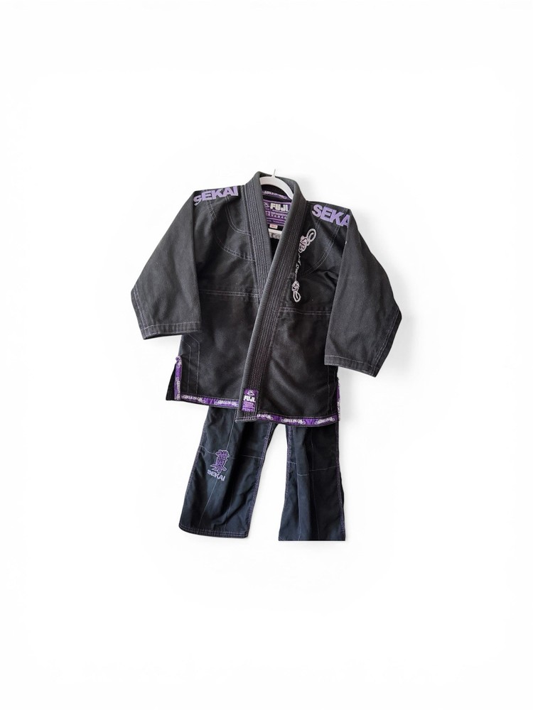 Fuji Sekai BJJ Gi Black Purple WC2 Jiu Jitsu Kimono Set Used