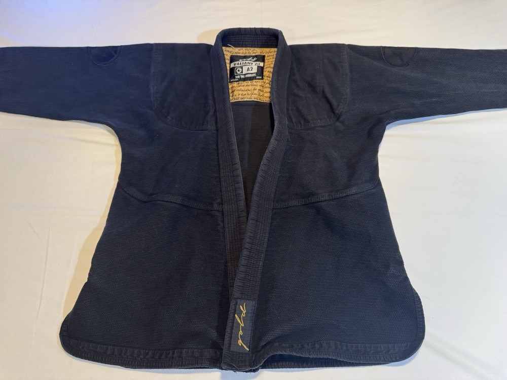 Gold Valiant GI Size A2 Black Jiu-Jitsu Adult Mens Martial Arts Uniform