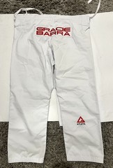 Gracie Barra White A2 Gi w/ Pants, kimono set. Competition. Atleta.