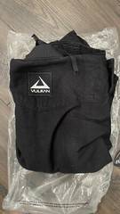 Vulkan Pro Evolution Jiu Jitsu Gi – Black – Men’s A00 – New