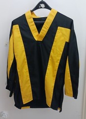 Martial Arts Shirt Youth Size 2 Kickboxing Judo Karate Cotton/Poly Black Yellow