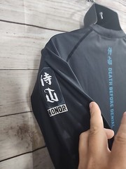 NWT War Tribe Jiu Jitsu Gear Long Sleeve Rash Guard Samurai – Men’s 2XL (G2)