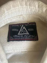 Gracie Jiu-Jitsu Official Gi 100% Cotton White Adult Unisex 4/170 Gi and pants