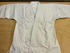 Shureido K-11 Size 4 Karate Gi Uniform set Made in Japan Okinawa karate brand