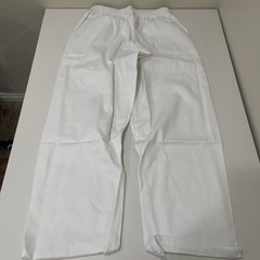 Century Student Karate Uniform White Quest Martial Arts Size 6