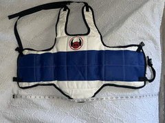 Karate, MMA & Martial Arts Body Armor Sparring Gear Child Size S kid unisex