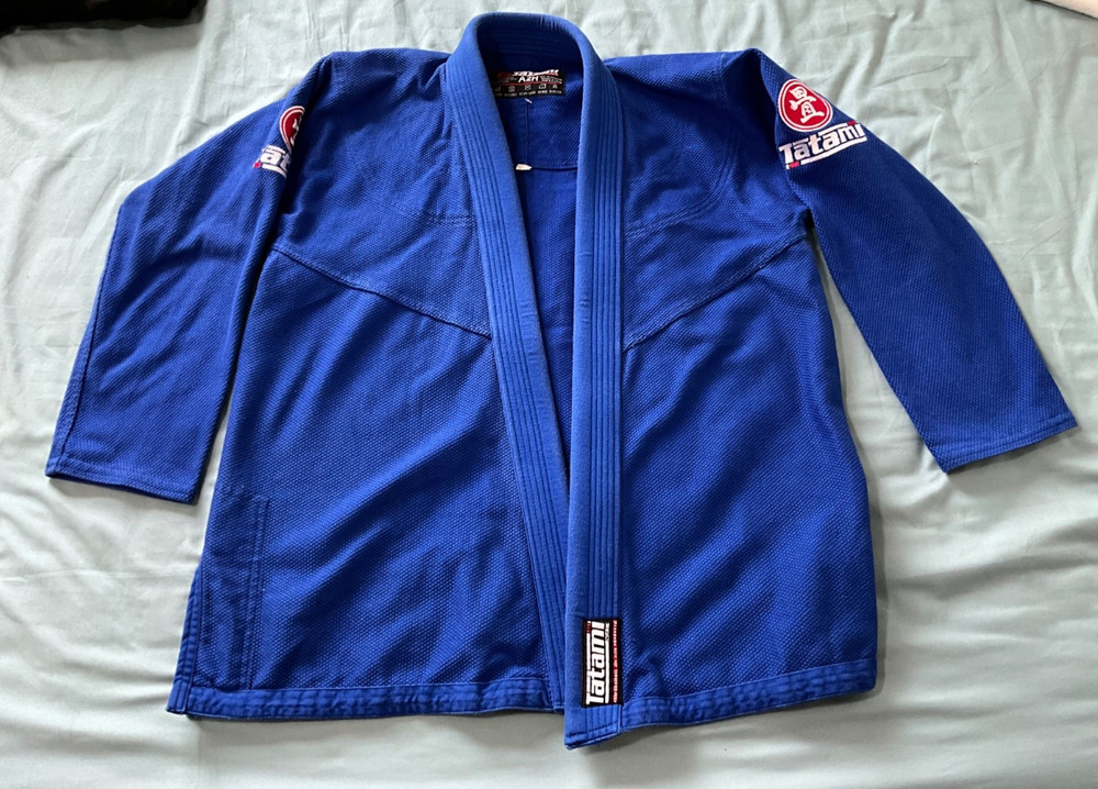 TATAMI KARATE JACKET BLUE A2H USED NO BELT