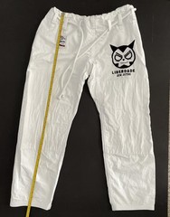 Liberate Ju Jitsu Gi-White Tunic, Pants & Belt, Size A2, Nashville Studio EXC