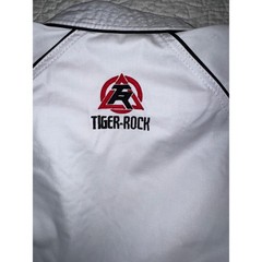 Tiger Rock Martial Arts Youth Training Gear Dobok Sparring Gloves Shoes Boys 10