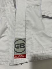 Gracie Barra White Kimono Youth Y4 Jiu Jitsu Equipe Gi
