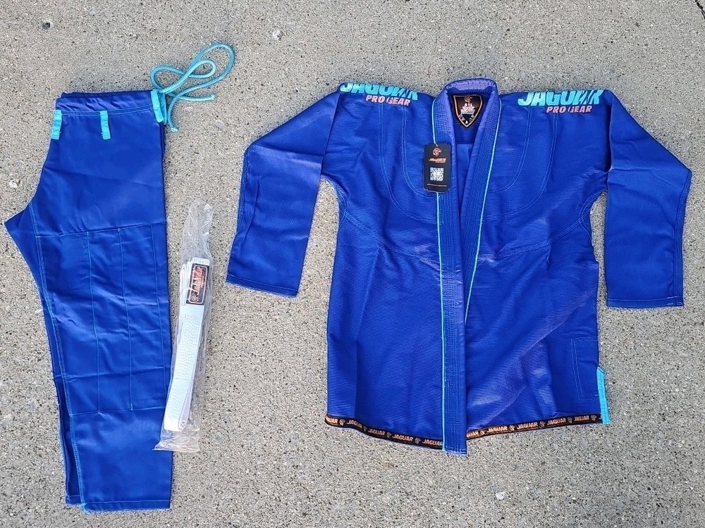 US SHIPPER Jaguar Classic W/ White BeltJiu Jitsu BJJ Gi Uniform IBJJF Compliant