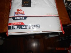 LONSDALE LONDON FITNESS 3-PIECE KARATE SUIT 100% COTTON HEIGHT 180CM B/NEW FR SH
