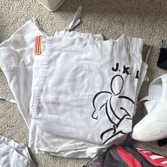Vision Revolution Taekwondo Uniform & Protective Gear Set Size 2