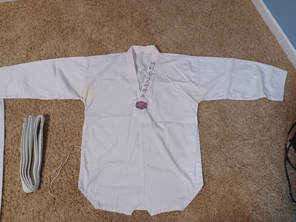 Tae Kwon Do Gi (Sz 5/190)