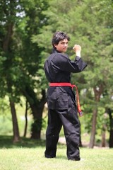Karate Gi Uniform 14oz Martial Arts Suit for Training Competition Black