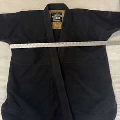 Valiant GI Gold A4 Martial Arts Outfit Black XL ( Pre Owned )