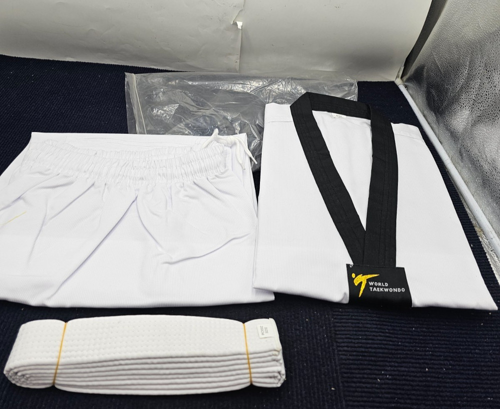 World Taekwondo Size 4 180cm Uniform White V White Belt Sporting Good