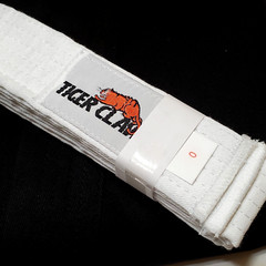 Tiger Claw Sparmaster Martial Arts Uniform Black Kids Size 0/130 White Belt Incl