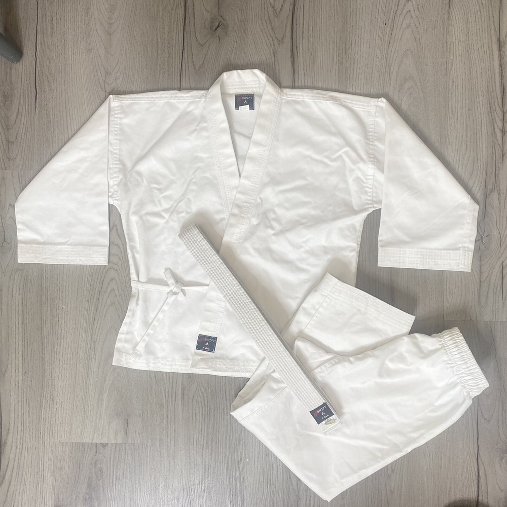 Swift MIT Tae Kwon Do Uniform Unisex Size 0 White Top Bottoms Belt MA