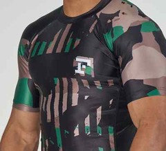 Fuji Flex Lite Mens MMA BJJ Jiu Jitsu Short ShortSleeve SS Rashguard – Camo