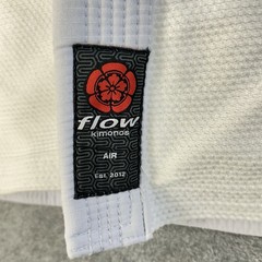 Flow Kimonos Air Brazilian Jiu-Jitsu Martial Arts MMA Jacket Cotton Sz A2H White