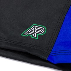 Athletic Rash Guard – Albino & Preto Accelerate LS & Shorts