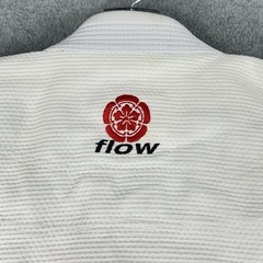 Flow Kimonos Air Brazilian Jiu-Jitsu Martial Arts MMA Jacket Cotton Sz A2H White