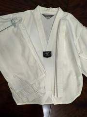 Youth martial arts outfit set. White. Youth Size 1. Taekwondo, karate.