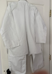 Century Martial Arts Gi Uniform Mens Small White Cotton Jacket Pants Belt & Bag