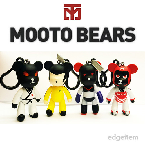 MOOTO Bears Keyring Action Figure Key Chain Martial Arts Accessory Key Holder