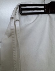 KI INTERNATIONAL WHITE HEAVY COTTON KARATE UNIFORM SIZE 5~PRE-OWNED~WORE IT ONCE