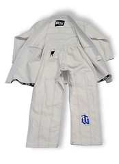 WAR TRIBE White Men’s Gi, Size C4. Jiu Jitsu.Pant & Shirt
