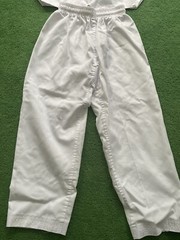 Taekwondo Gi Kids Size 1/150 White 2-Piece Used