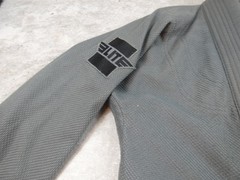 Elite Martial Arts Top C3 Grey Work Out Practice Uniform