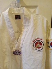 Swift Taekwondo Martial Arts White Top Only Rising Sun Patches Adult Size 3 USED