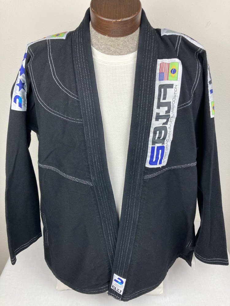 BJJ GII BRAZILIAN JIU-JITSU 1998 WORLD CHAMPION BLACK SIZE A3 *TOP ONLY* RARE!