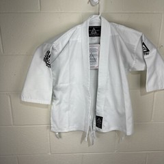 NWT Gracie Jiu-Jitsu Classic Gi Size 00/120 White BJJ MMA Kimono With Belt New